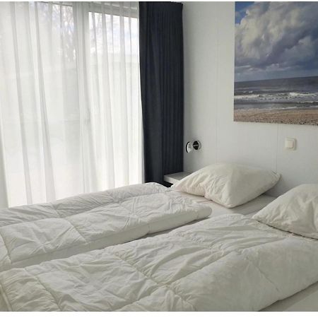 Knus Chalet Heidebloem Putten Buitenkant foto